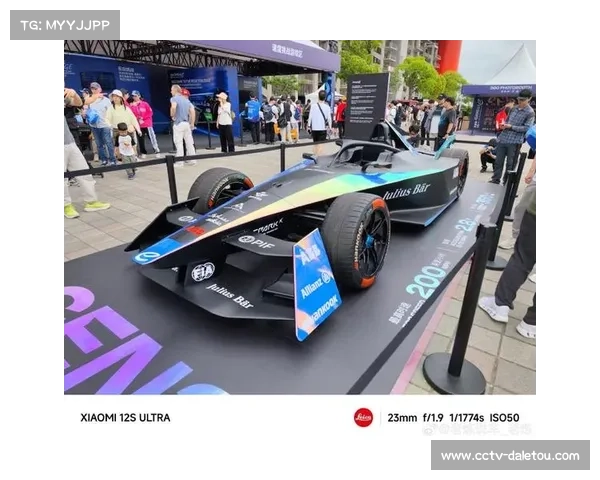 卡丁车少年模拟器体验FE赛场，电动方程式培育下一代车迷